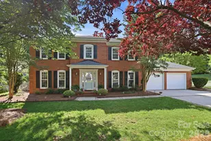 4612 Deanscroft Dr, Charlotte, NC 28226 - Photo 1