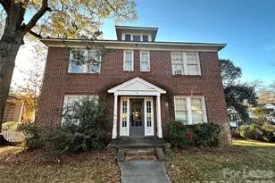 822 Tremont Ave E, Charlotte, NC 28203 - Photo 1