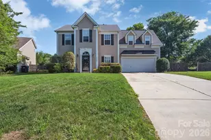 12929 Beddingfield Dr, Charlotte, NC 28278 - Photo 1