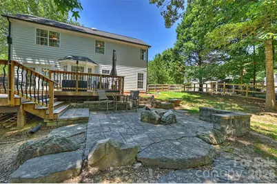 6000 Burnt Mill Run, Matthews, NC 28104 - Photo 1