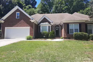 3108 Castlemaine Dr, Charlotte, NC 28269 - Photo 1