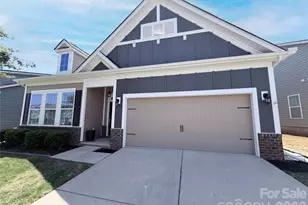 132 Margo Ln, Statesville, NC 28677 - Photo 1