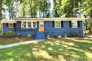 3528 Enfield Rd, Charlotte, NC 28205 - Photo 1