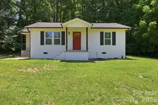 922 Breezewood Dr, Charlotte, NC 28262 - Photo 1