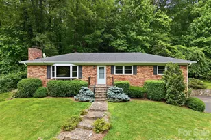 22 Mayfair Dr, Candler, NC 28715 - Photo 1