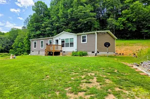 30 Evergreen Rd, Burnsville, NC 28714 - Photo 1