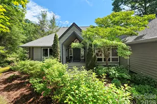 168 Overlook Dr, Flat Rock, NC 28731 - Photo 1