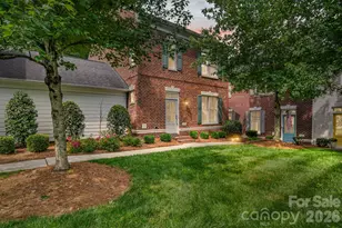 718 Kingsley Way, Belmont, NC 28012 - Photo 1