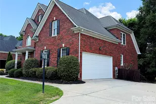 1332 Bershire Ln, Charlotte, NC 28262 - Photo 1