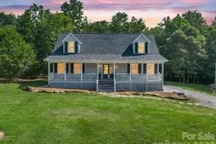 271 Collinsville Rd, Columbus, NC 28722 - Photo 1