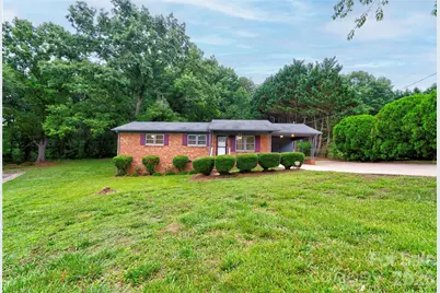 1323 N Lakewood Drive, Shelby, NC 28150 - Photo 1