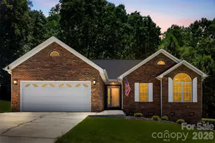 170 Ruthaven Dr, Bessemer City, NC 28016 - Photo 1