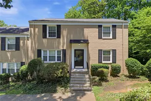 525 Wakefield Dr, Charlotte, NC 28209 - Photo 1