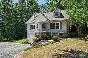 9624 Forest Dr, Charlotte, NC 28216 - Photo 1