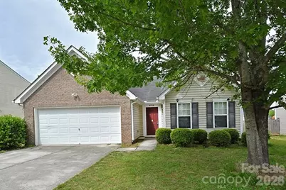 6710 Goldenwillow Drive, Charlotte, NC 28215 - Photo 1