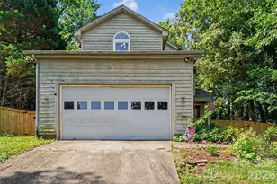 141 32nd Ave NW, Hickory, NC 28601 - Photo 1