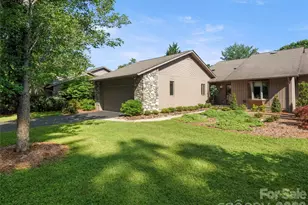 20 Clubside Dr, Asheville, NC 28804 - Photo 1