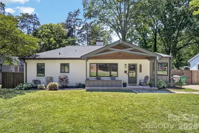 1721 Merry Oaks Road, Charlotte, NC 28205 - Photo 1