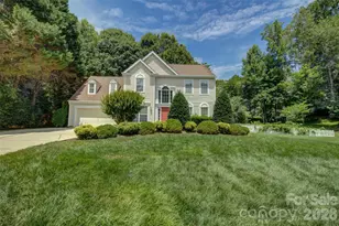 118 Creekside Dr, Fort Mill, SC 29715 - Photo 1