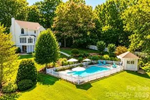127 Vista Dr, Davidson, NC 28036 - Photo 1