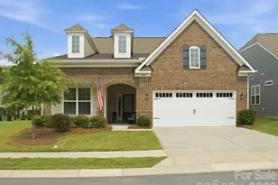 4047 Havenport Cir, Tega Cay, SC 29708 - Photo 1