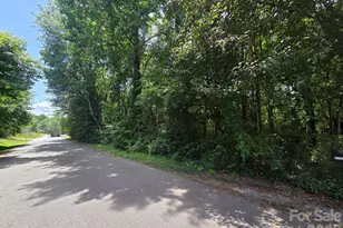 2424 Evans St SW, Lenoir, NC 28645 - Photo 1