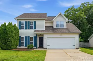 7313 Mapleridge Dr, Charlotte, NC 28210 - Photo 1