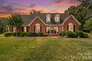 1135 Hunter Trail Ct, Rock Hill, SC 29730 - Photo 1