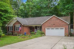 6007 Charlton Oaks Dr, Waxhaw, NC 28173 - Photo 1