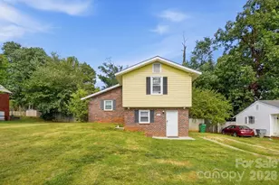 233 Scottie Pl, Charlotte, NC 28217 - Photo 1