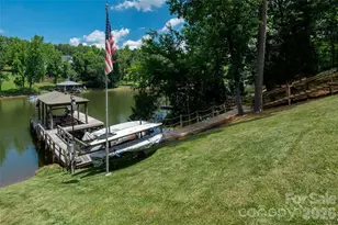 6236 River Cabin Ln, Charlotte, NC 28278 - Photo 1