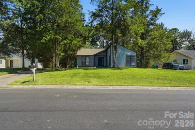 11813 Moonridge Drive, Charlotte, NC 28226 - Photo 1
