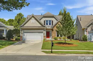 6747 Fieldstone Manor Dr, Matthews, NC 28105 - Photo 1