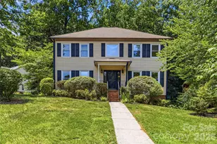 6933 Albaneen Ct, Charlotte, NC 28215 - Photo 1