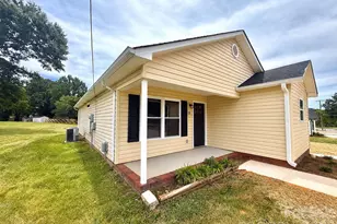 121 S Beaver St, Landis, NC 28088 - Photo 1