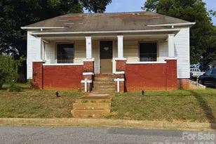 241 S Ervin Ave, Newton, NC 28658 - Photo 1