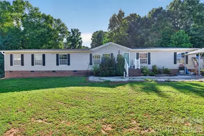 140 Teak Drive, Statesville, NC 28625 - Photo 1