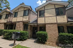 9111 Sharonbrook Dr, Charlotte, NC 28210 - Photo 1