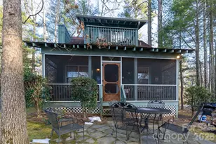 46 Rhett Dr, Flat Rock, NC 28731 - Photo 1