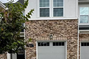 5840 Clan MacLaine Dr, Charlotte, NC 28278 - Photo 1