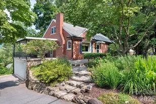 72 Ivanhoe Ave, Asheville, NC 28806 - Photo 1