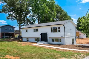 2330 40th Ave Ct NE, Hickory, NC 28601 - Photo 1