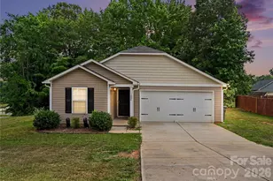 1804 Woodbridge Dr, Salisbury, NC 28146 - Photo 1
