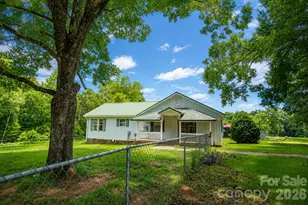 275 Noel Rd, Harmony, NC 28634 - Photo 1