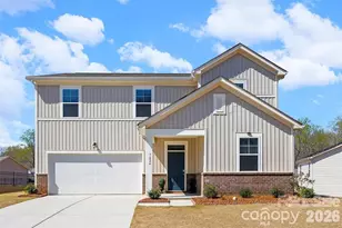 7024 Maple Run Cir, Charlotte, NC 28215 - Photo 1