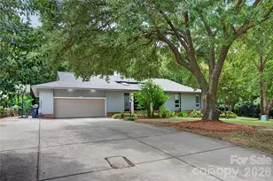 19330 Yachtman Dr, Cornelius, NC 28031 - Photo 1