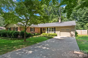 138 Castlerock Dr, Asheville, NC 28806 - Photo 1