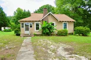 601 Providence Rd, Forest City, NC 28043 - Photo 1
