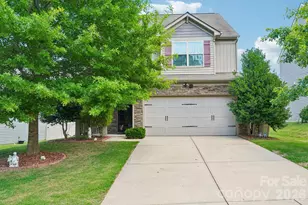 204 Kingston Drive, Mount Holly, NC 28120 - Photo 1
