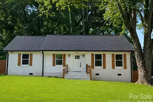 6908 Ludwig Dr, Charlotte, NC 28215 - Photo 1